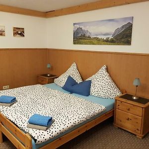 Kamer met Twee Aparte Bedden
